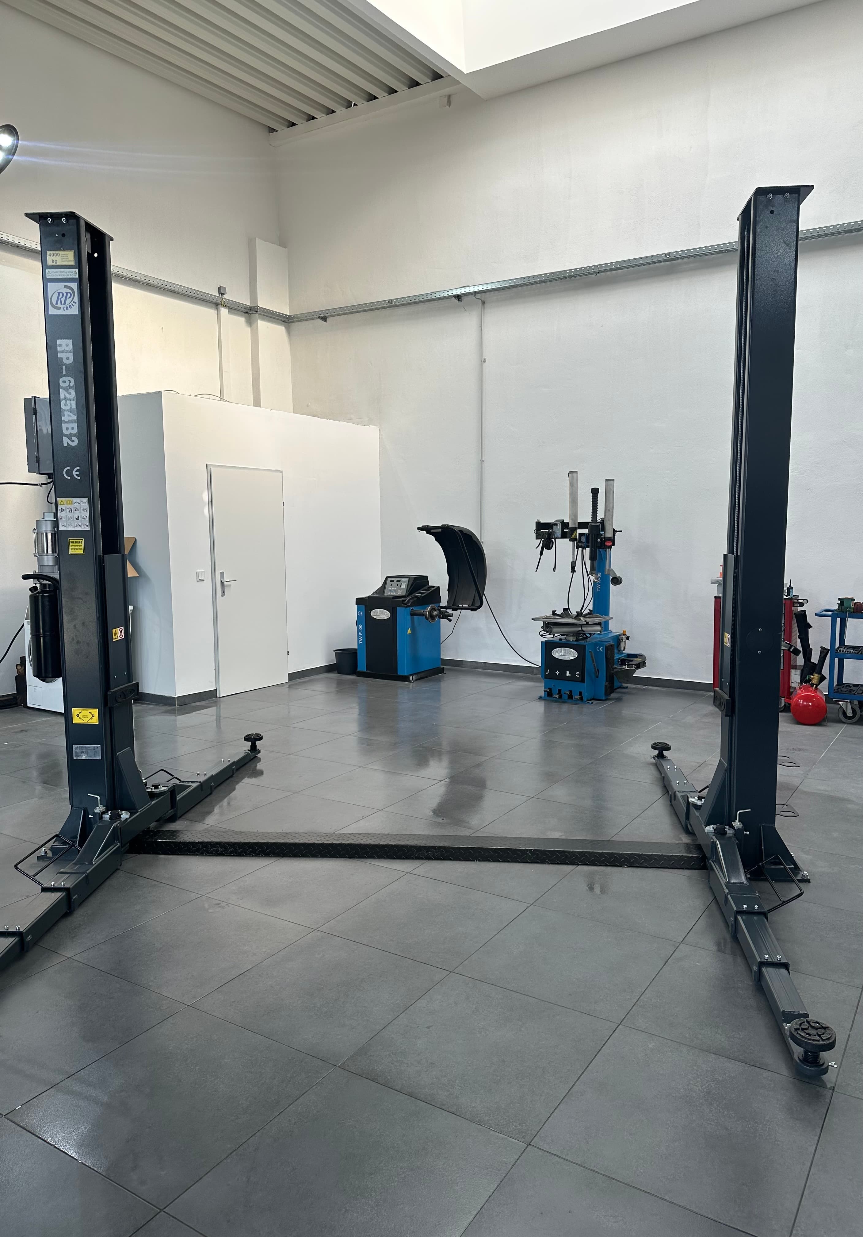 Hebebühne in Betrieb